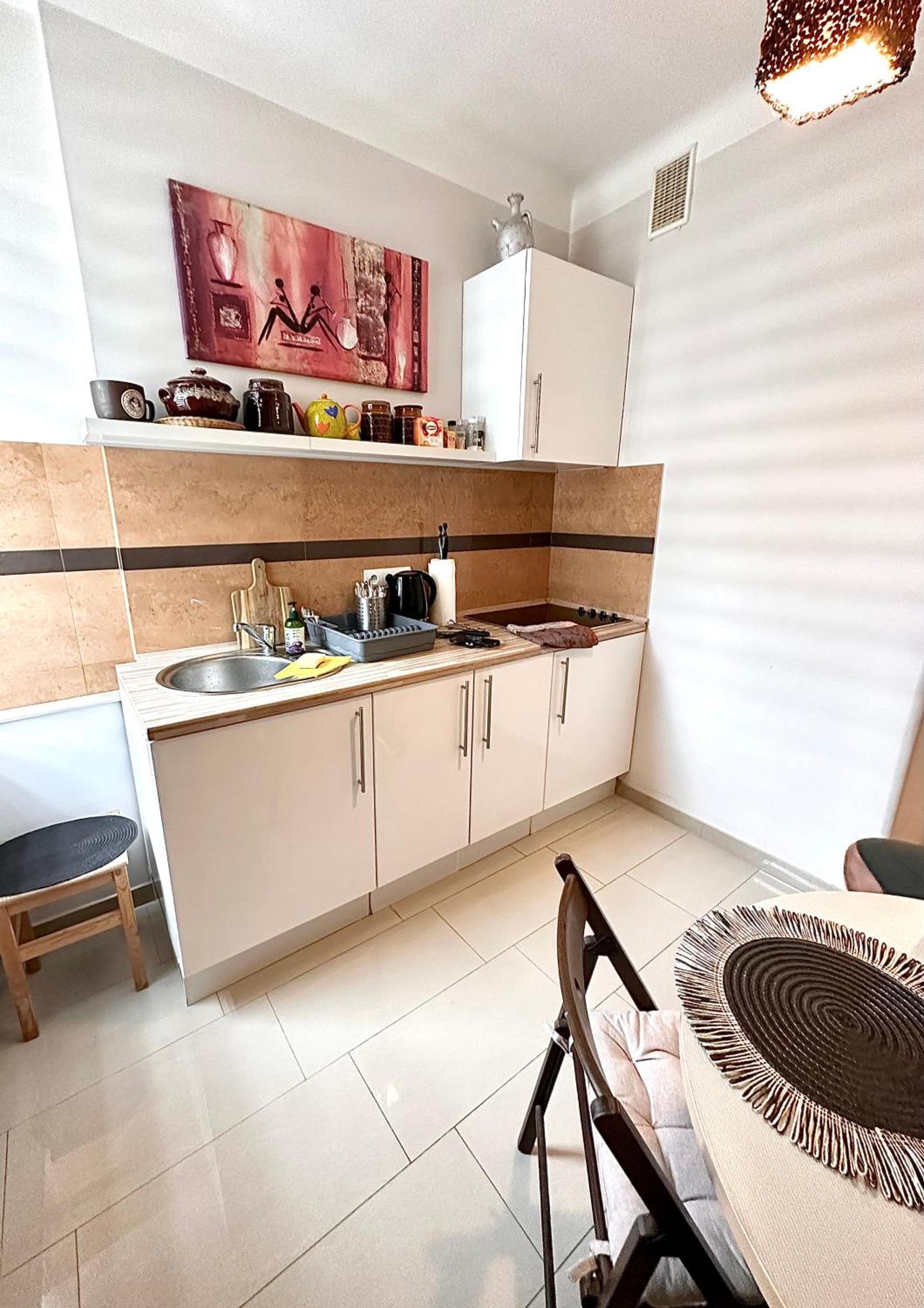 Africa Apartment ワルシャワ エクステリア 写真